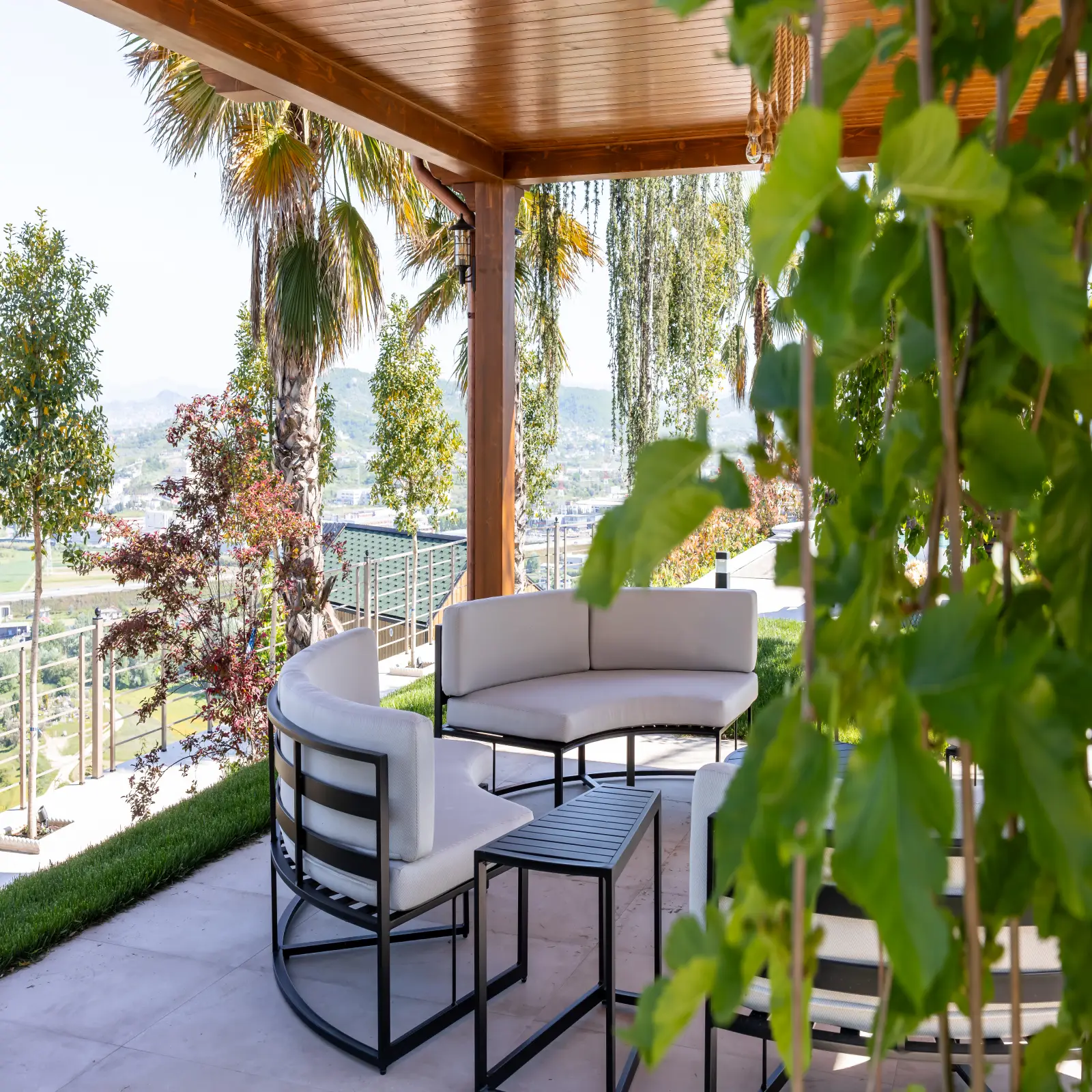 Big Private Villa with Pool