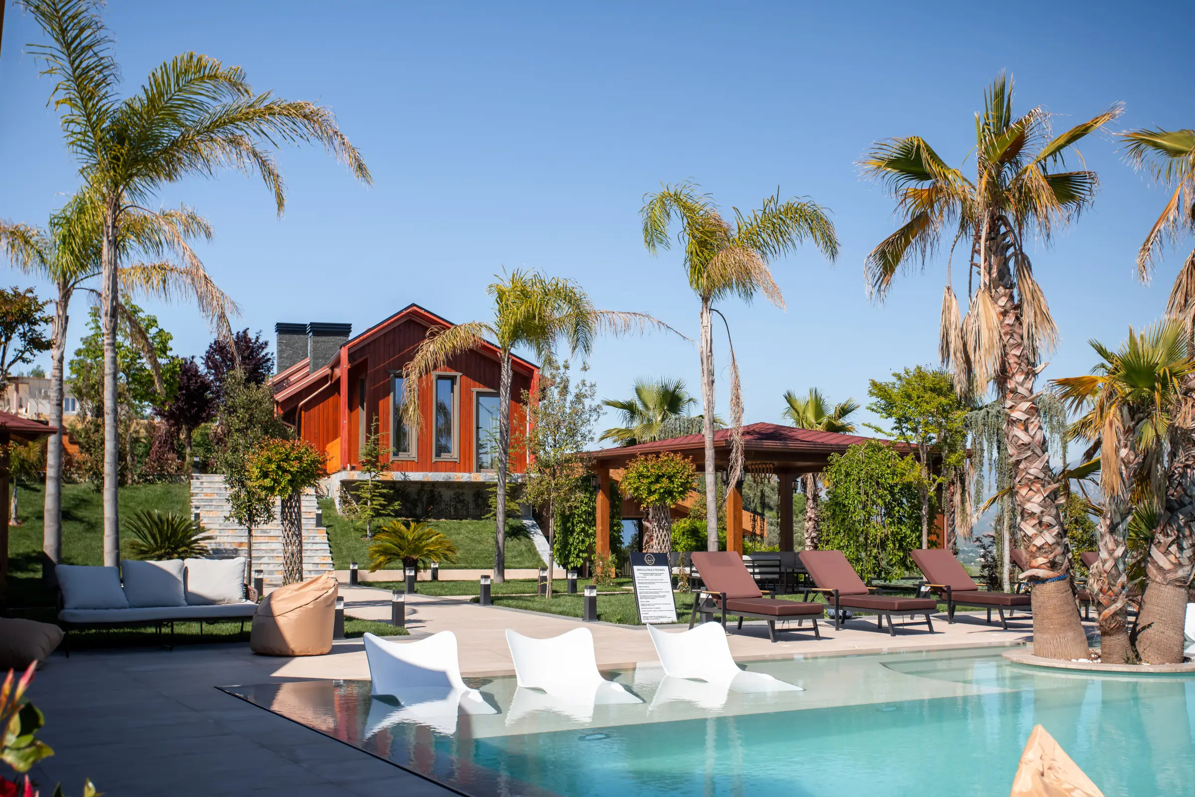 Big Private Villa with Pool